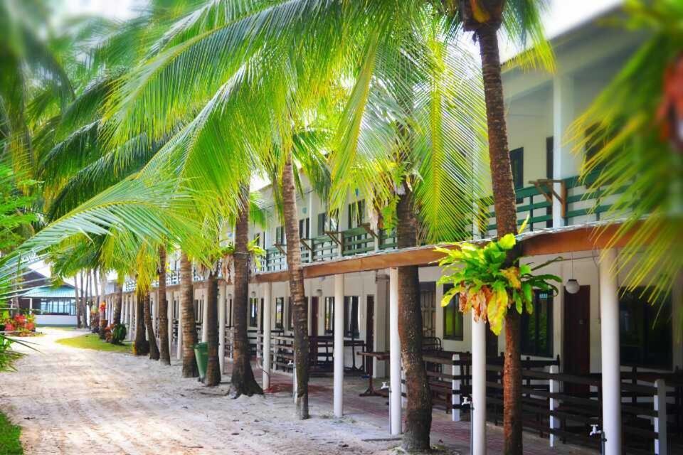 Redang Bay Resort Bagian luar foto